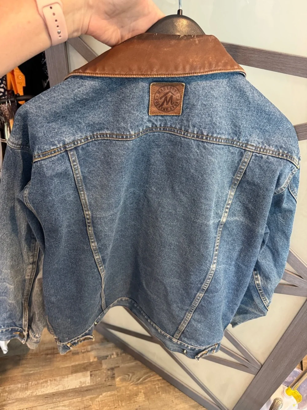 Marlboro Country Store Men's Blue Denim Jacket with Genuine Leather Collar 90’s